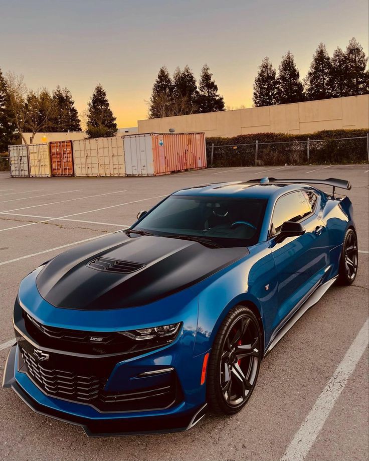 michele69028102's tweet photo. #camaro https://t.co/0NMvIYVxYj