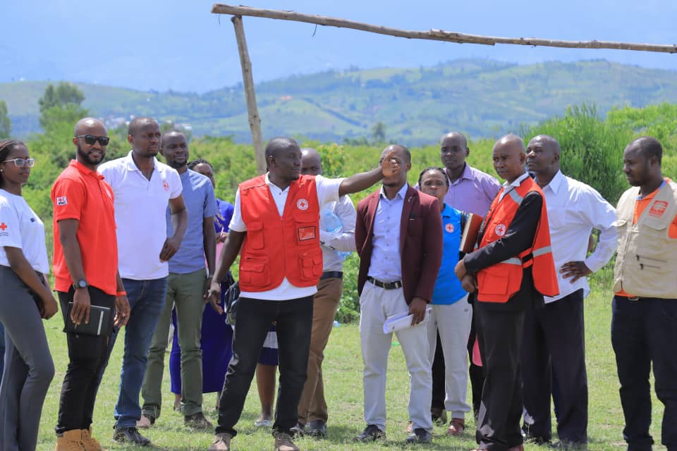 UgandaRedCross's tweet photo. "Special thanks to @KaseseUg @IOM_Uganda @EUinUG @eu_echo for supporting our anticipatory shelter and cash for work simulation exercise in Kasese, which is part of our early warning &amp; preparedness activities at community level." @DrBrianBilalK 

URCD - Director Disaster Risk Mngt https://t.co/KzrICZvPsz