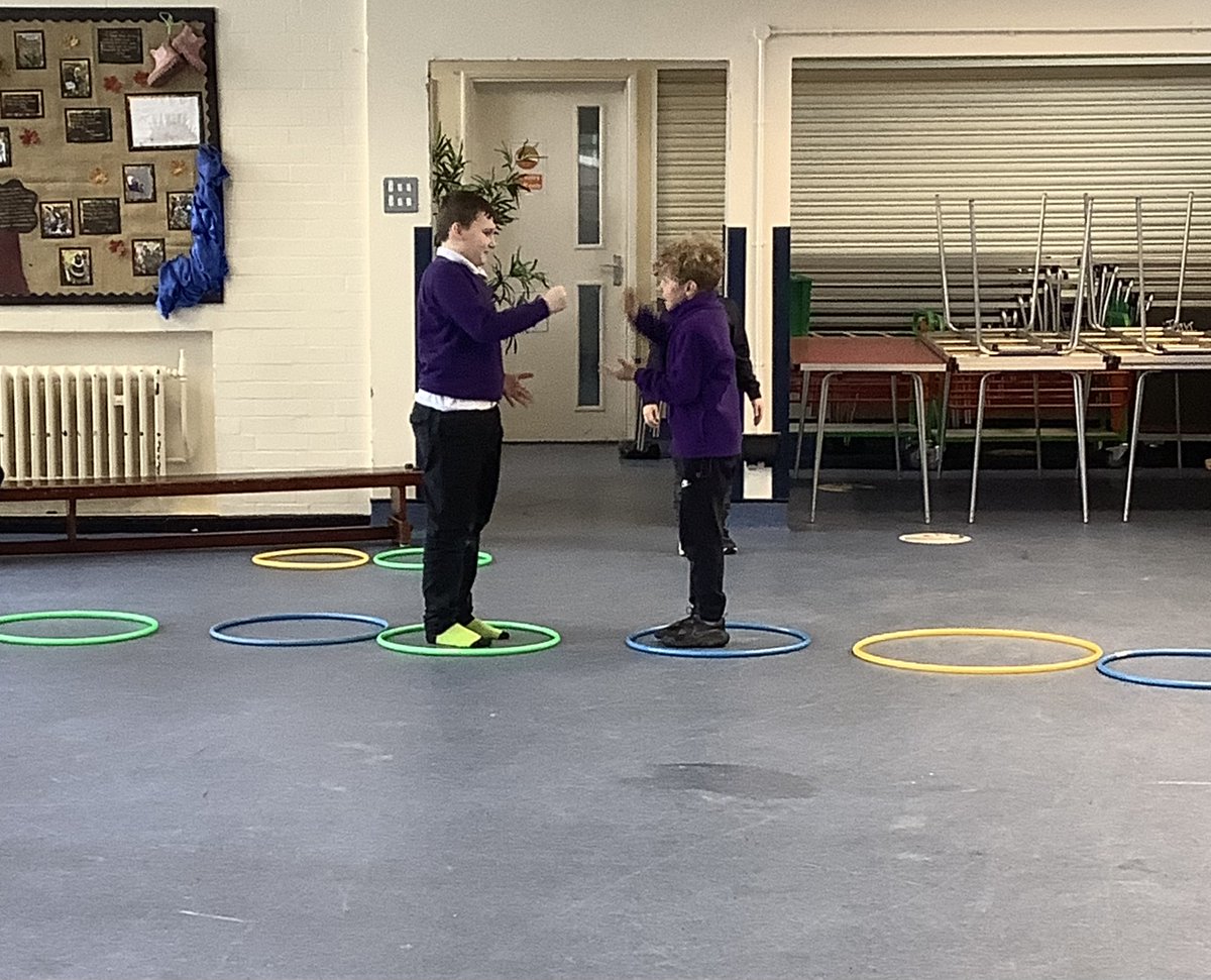Elm class have had an amazing P.E session this afternoon with @AshEPS7 . The children played diamond football and hula hoop rock, paper, scissors and everyone supported each other throughout the session. Amazing sportsmanship! <a href="/EEC_Elaine/">Elaine Education Centre</a> <a href="/PrimaryElaine/">Elaine Primary</a>
