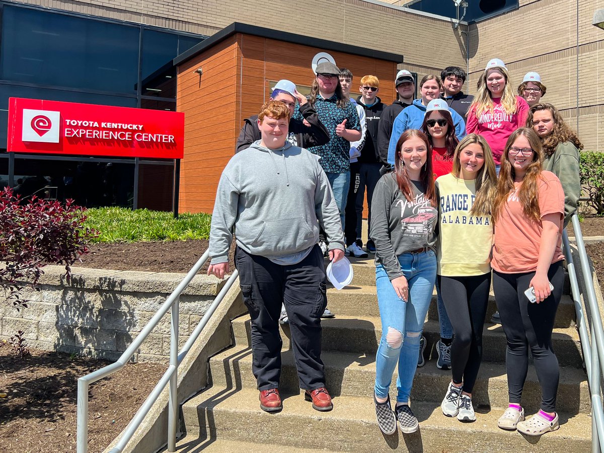 TC_Schools_KY's tweet photo. Students from the TCHS JAG and CKCA welding programs toured the Toyota Kentucky Experience earlier this week!
They had a chance to learn about the company's car & part manufacturing operations in the state, as well as job opportunities for students.
#tcpride #tchs #JAGKY #CKCA https://t.co/4k6AIFy5rX