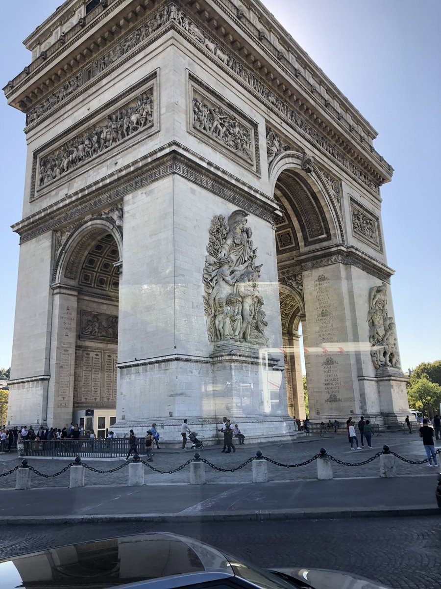 Travel_Expe's tweet photo. Arc de Triomphe #arcdetriomphe #paris #traveldiaries #worldtraveller #ExploreFrance https://t.co/kCx9pes5jp