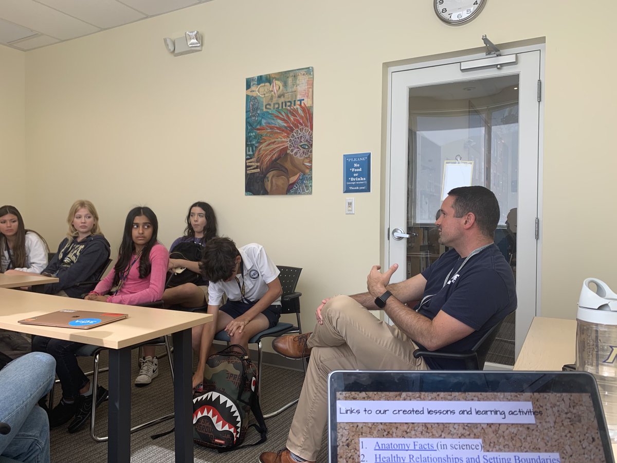 My nest class presented their impact project proposal to Mr. B ⁦<a href="/NBPSEagles/">North Broward Prep</a>⁩ ⁦<a href="/NBMIDDLE/">NBPS MIDDLE SCHOOL</a>⁩ #collabor8