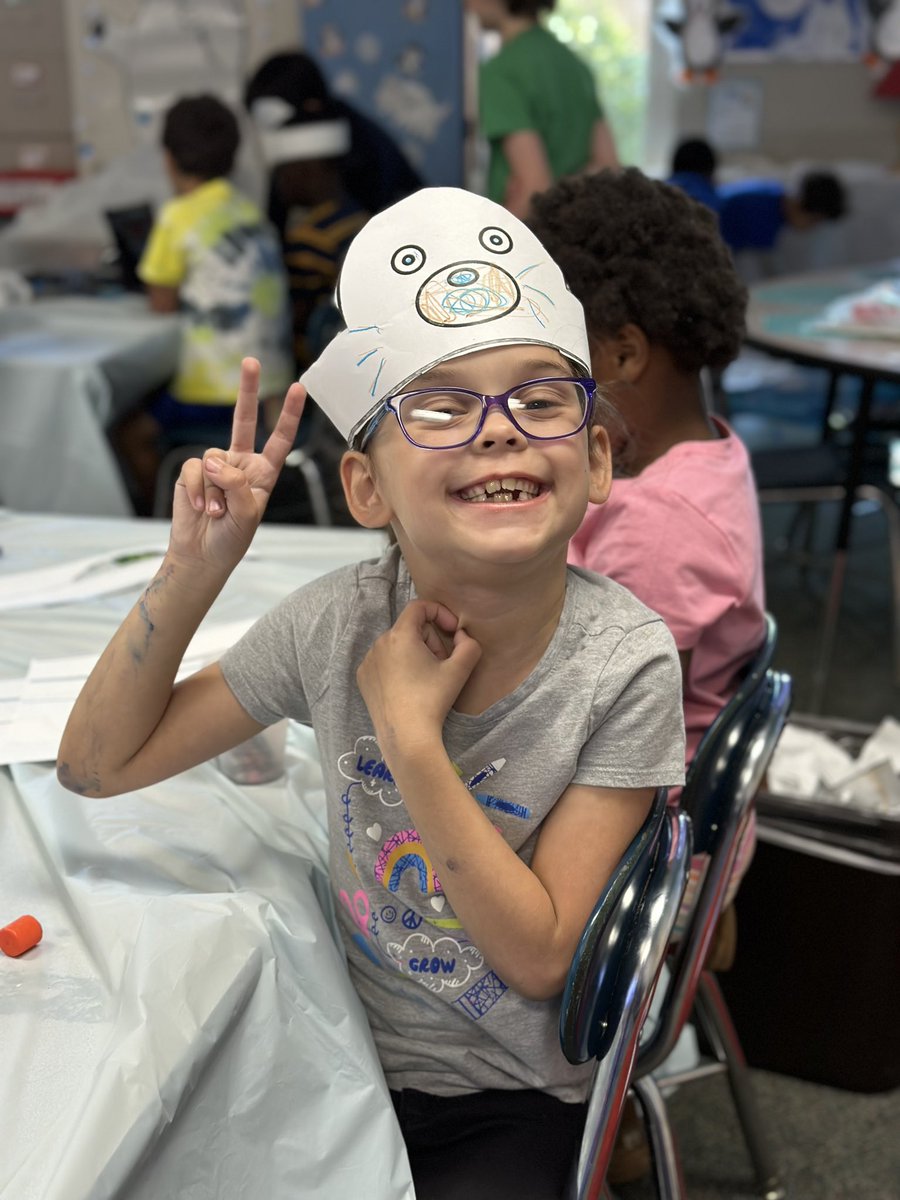 A couple of Mrs. Kuell’s leaders showing off what they know about the Arctic! 🐻‍❄️🥶🐧