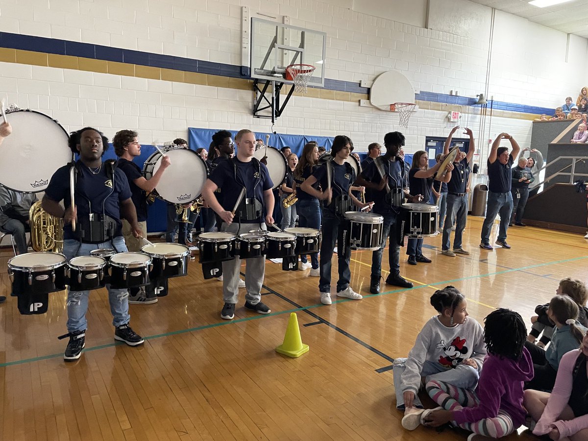 Holt Band tweet media