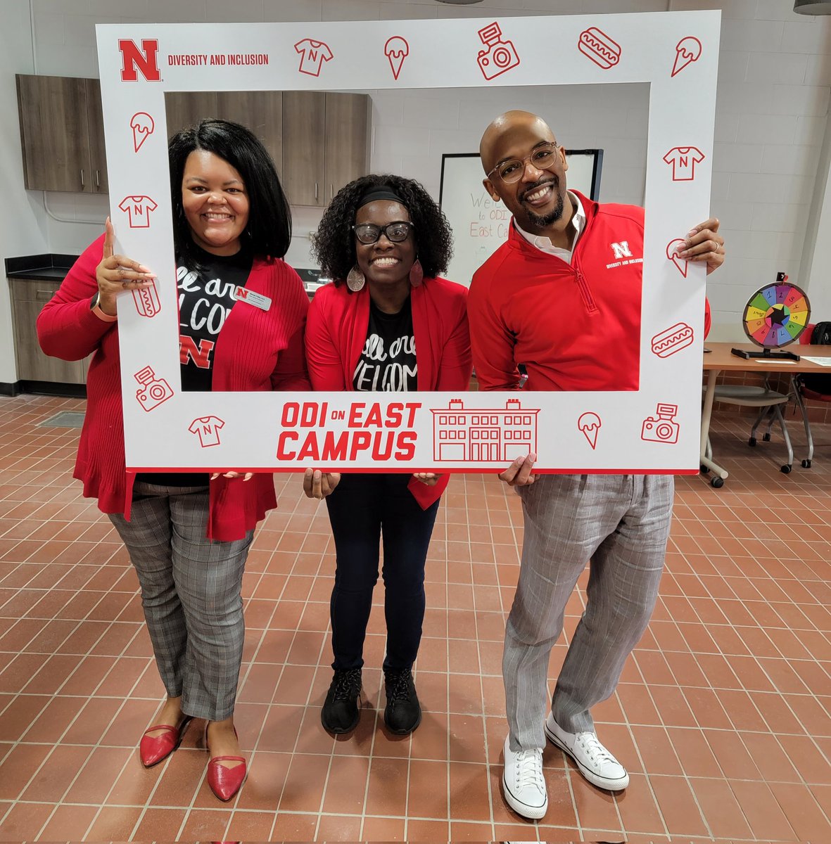 Dr_NFriday's tweet photo. Thankful to all
faculty, staff, and students who stopped by - all leading to a wonderful @UNL_ODI
on the East Campus! We look forward to ongoing conversations, action, and commitment to inclusive excellence! #InclusiveNE #Diversity #Inclusion https://t.co/WoKorHSaA3