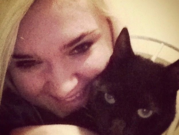 hurricane_heart's tweet photo. My black beauty, my precious kitten Felix, left this earth on Thursday. We had an amazing 16 years together, half my life. I will love him and miss him forever. We will meet again in the stardust, in the rays of light that shine through the galaxy, in the dreams of gas giants... https://t.co/ZPvxzwnYcc