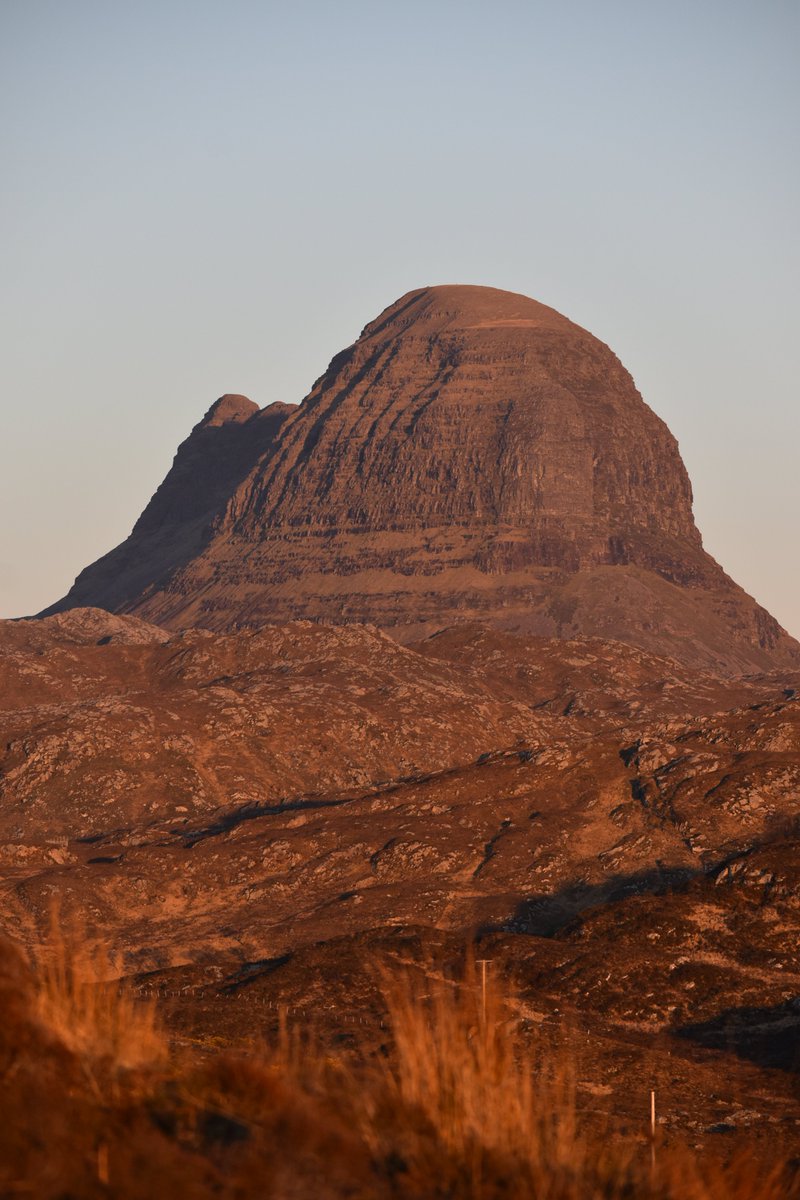 Inverlodgehotel's tweet photo. At the end of a glorious day, Suilven is the star of the show. https://t.co/7feHoxRwiL