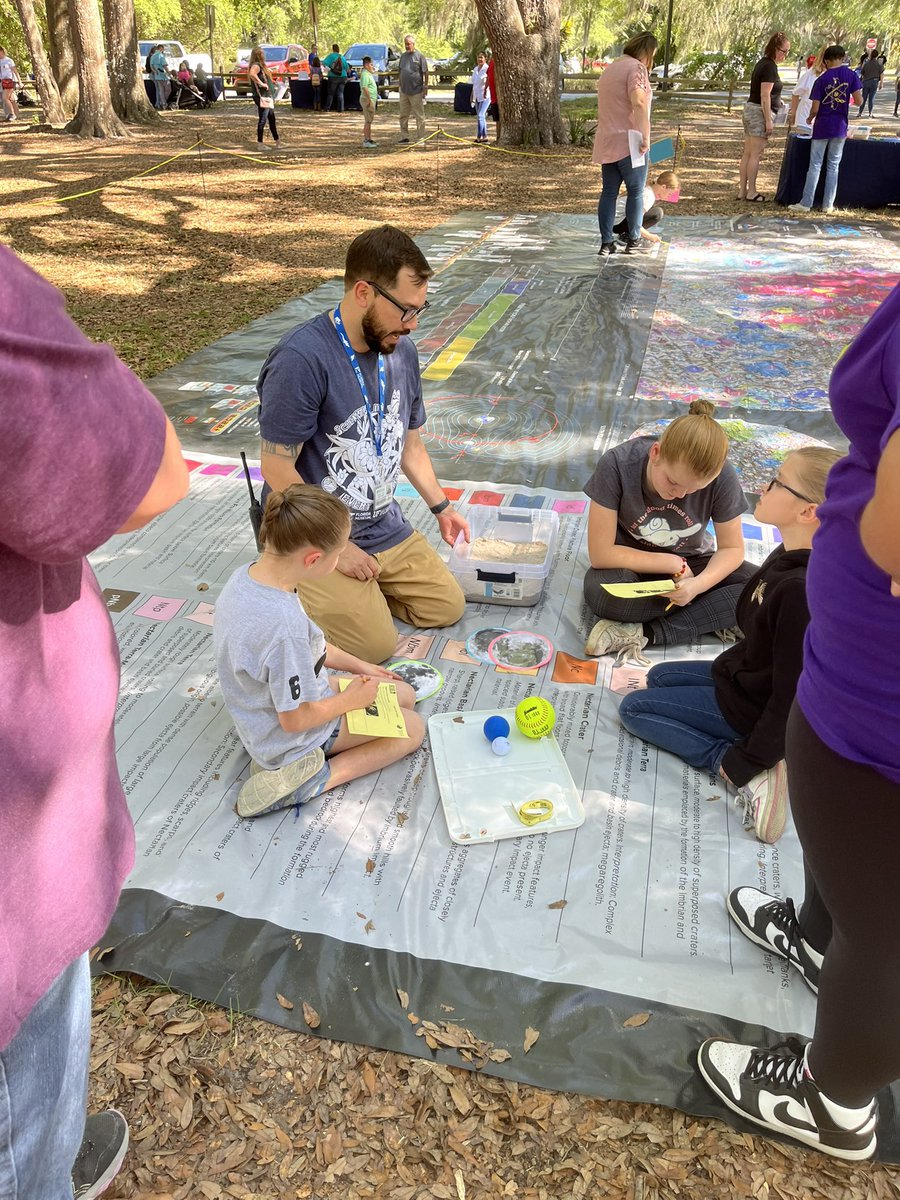 JenJT33's tweet image. Over 20 hands-on activities were available for Ss to engage with at the Elementary STEAM Showcase. The Silver River Museum and Elementary teams did an amazing job of organizing a great event for our students. @MCPS_choice