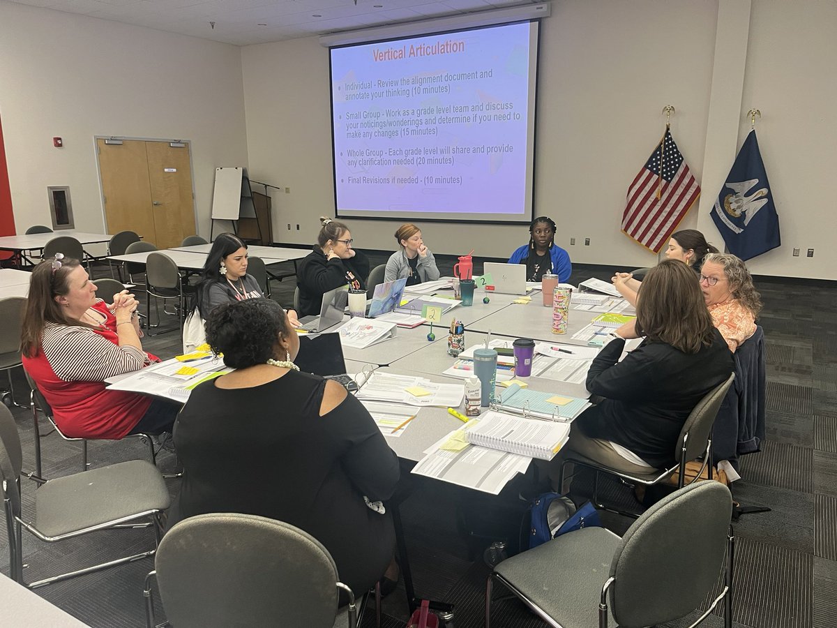 angellescpps's tweet photo. Powerful and thoughtful discussions between @scpps amazing K-2 teachers about essential learning standards provide clarity for instruction. This is tough but important work and our teachers are dedicated to making it happen! 💪 https://t.co/HmXiKTR406