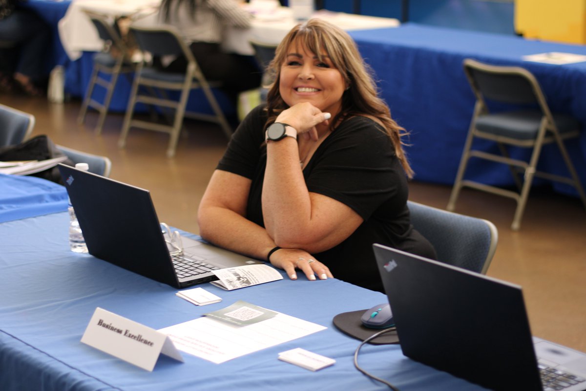 bepc_inc's tweet photo. Yesterday BEPC participated in the Texas Workforce Commission Job Fair at Sunset Mall. Senior Technical Recruiter Lura Dawkins and Sales and Marketing Manager Andrew Killingsworth represented BEPC as the public came to learn about job opportunities in the community. https://t.co/ovDjw2Mqc1