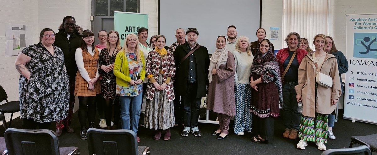theleapBD's tweet photo. Networking &amp; samosas! Thank you to @kawacc_keighley for hosting an excellent lunchtime session.  Pete Massey from @ace_national gave useful funding insight for arts and culture representatives in #Keighley.  Lots of useful connections made &amp; ideas shared.
@CreativeKly https://t.co/DkvrrM6Ary