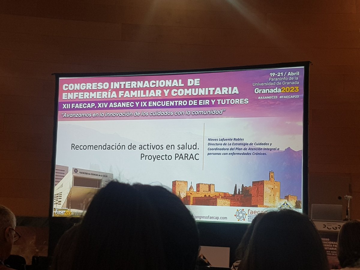 paulasalamanc's tweet photo. Turno de @lafuente_nieves , que presenta #PARAC Proyecto Activos Comunitarios y  hace reconocimiento a @marianoh !!👏👏👏
#faecap23 #asanec23 https://t.co/1CerFYYs39