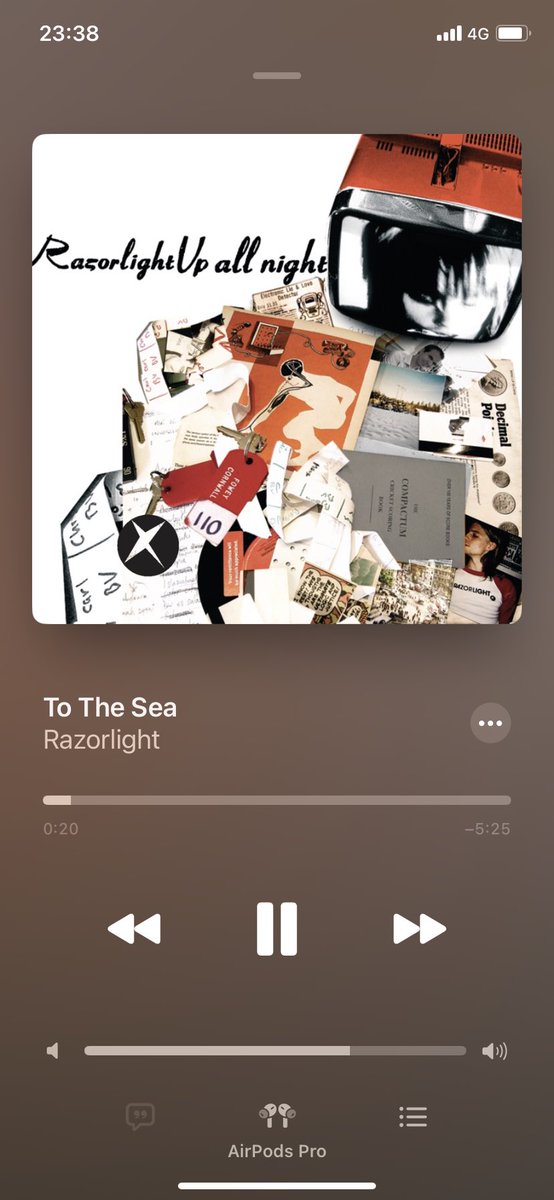 marr_1987's tweet image. dating with #Razorlight

ライブ前にそのアーティストの曲全然聞かない期突入