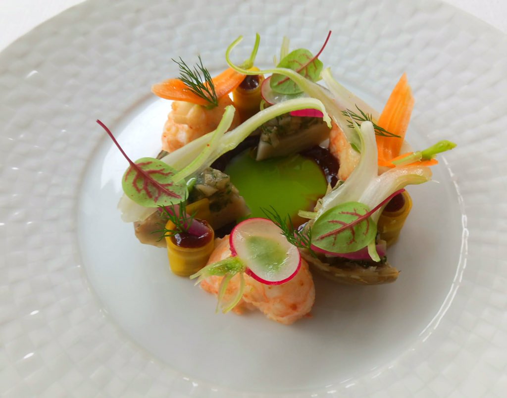 AndrasMavromma1's tweet photo. Artichaut façon Constantinople, langoustine
Artichokes in Constantinople style, langoustine
-
#mavrommatis #40ansMavrommatis #lemavrommatis #gaultmillau #guidemichelinfr https://t.co/GB13DeHTfy