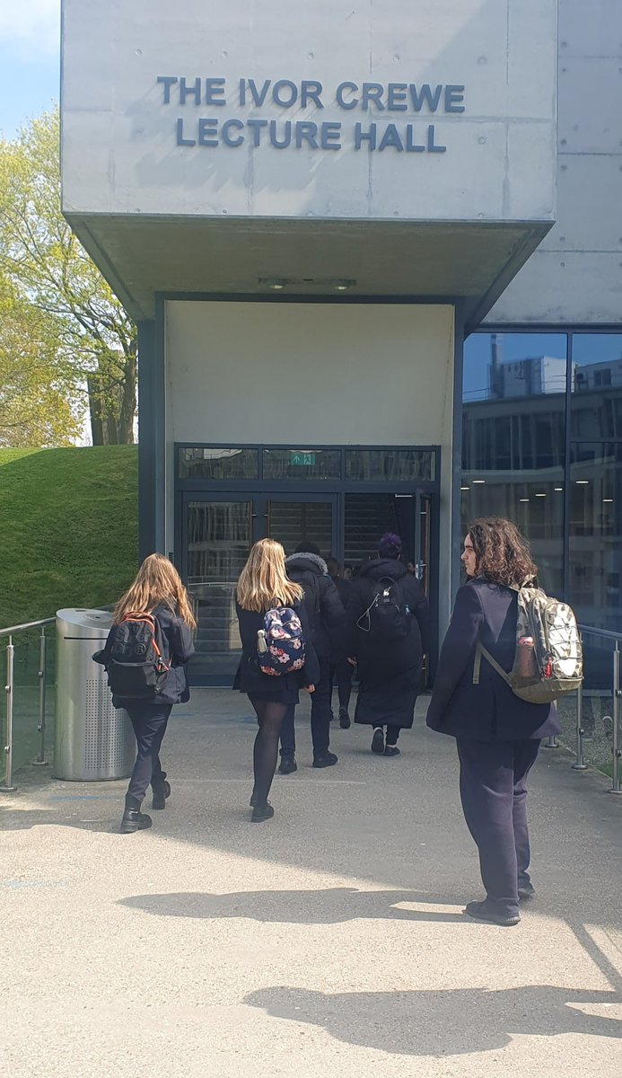 Science @ The Deanes tweet media