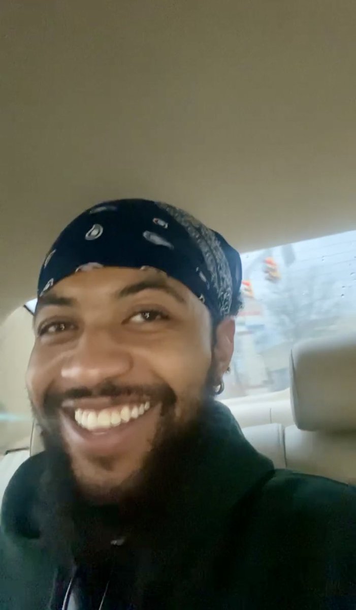 TheActorAaron's tweet photo. video screenshots do it fa me 🩰 #StreamAlone 🍃 https://t.co/APEWve8bO8