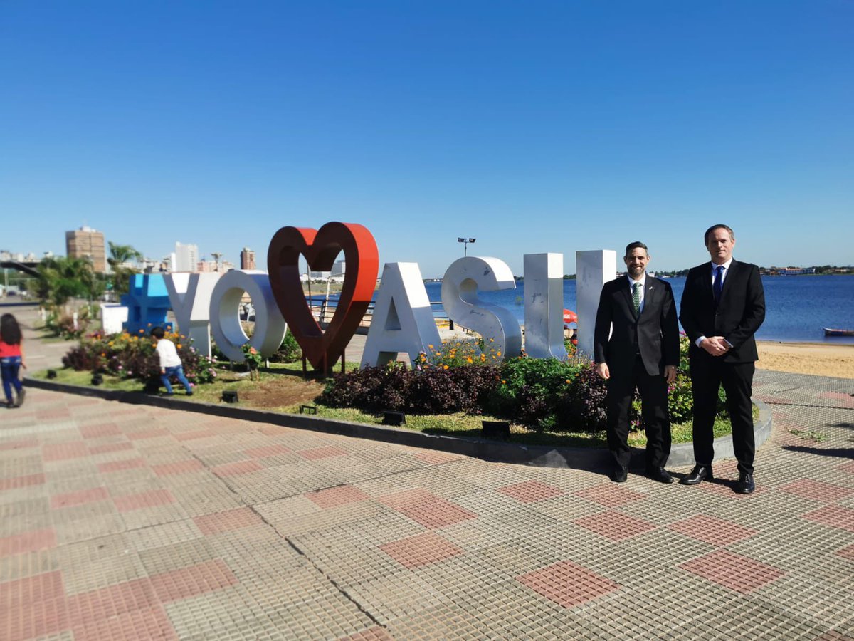 El cónsul <a href="/AvinerFishhof/">Aviner Fishhof</a> visitó #Paraguay en misión oficial. Durante su estadia fue acompañado por el cónsul honorario de Israel Alejandro Rubin.