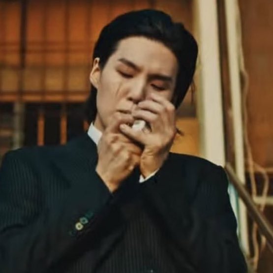 ก็คนเดียวกันนะ