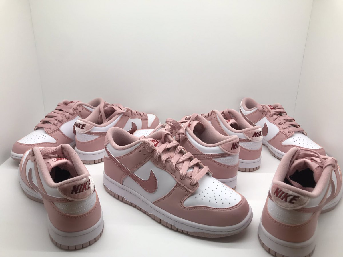 KrowOfficial's tweet image. Holding On Pinks @HermesNotify