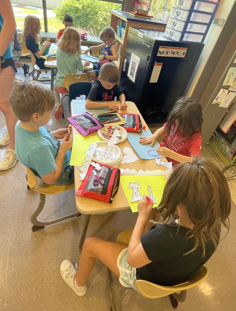 susan_trella's tweet photo. First graders enjoy spring art activities with our high schoolers! Thank you to Mr. Mann and the NAHS team for volunteering your time and knowledge to our students. We β€οΈ Art! #SLCSuperstars #HappyToBe #PrideInAllThings https://t.co/lX4Ry8DWjo