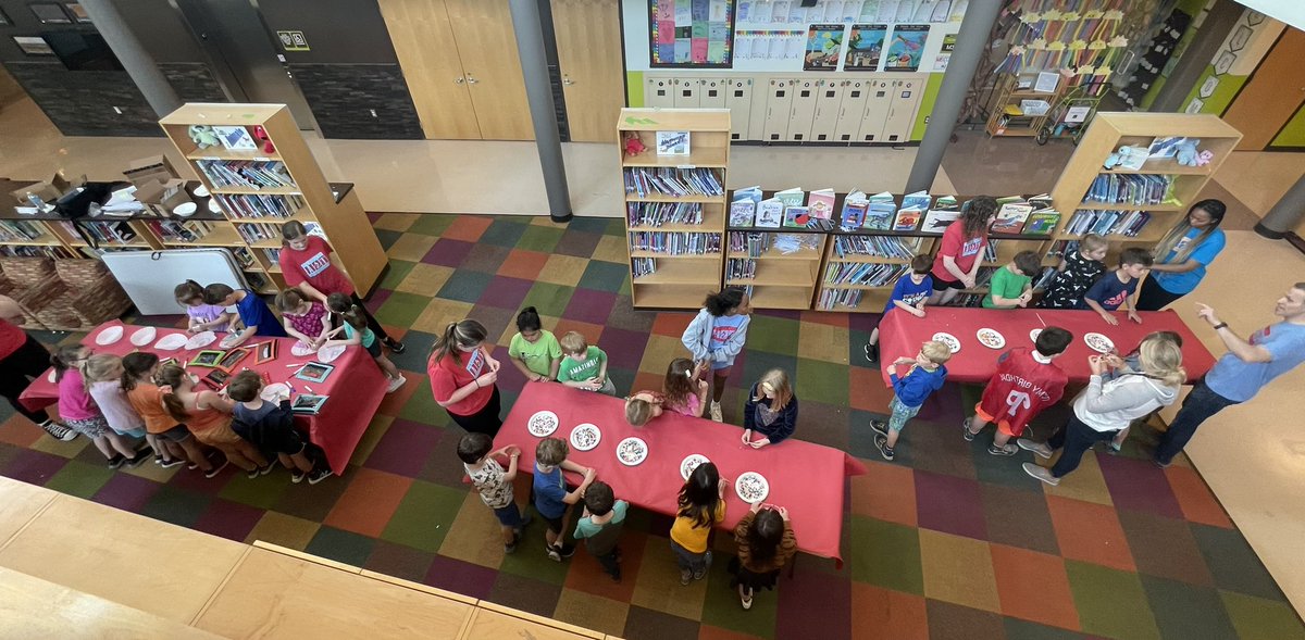 susan_trella's tweet photo. First graders enjoy spring art activities with our high schoolers! Thank you to Mr. Mann and the NAHS team for volunteering your time and knowledge to our students. We β€οΈ Art! #SLCSuperstars #HappyToBe #PrideInAllThings https://t.co/lX4Ry8DWjo
