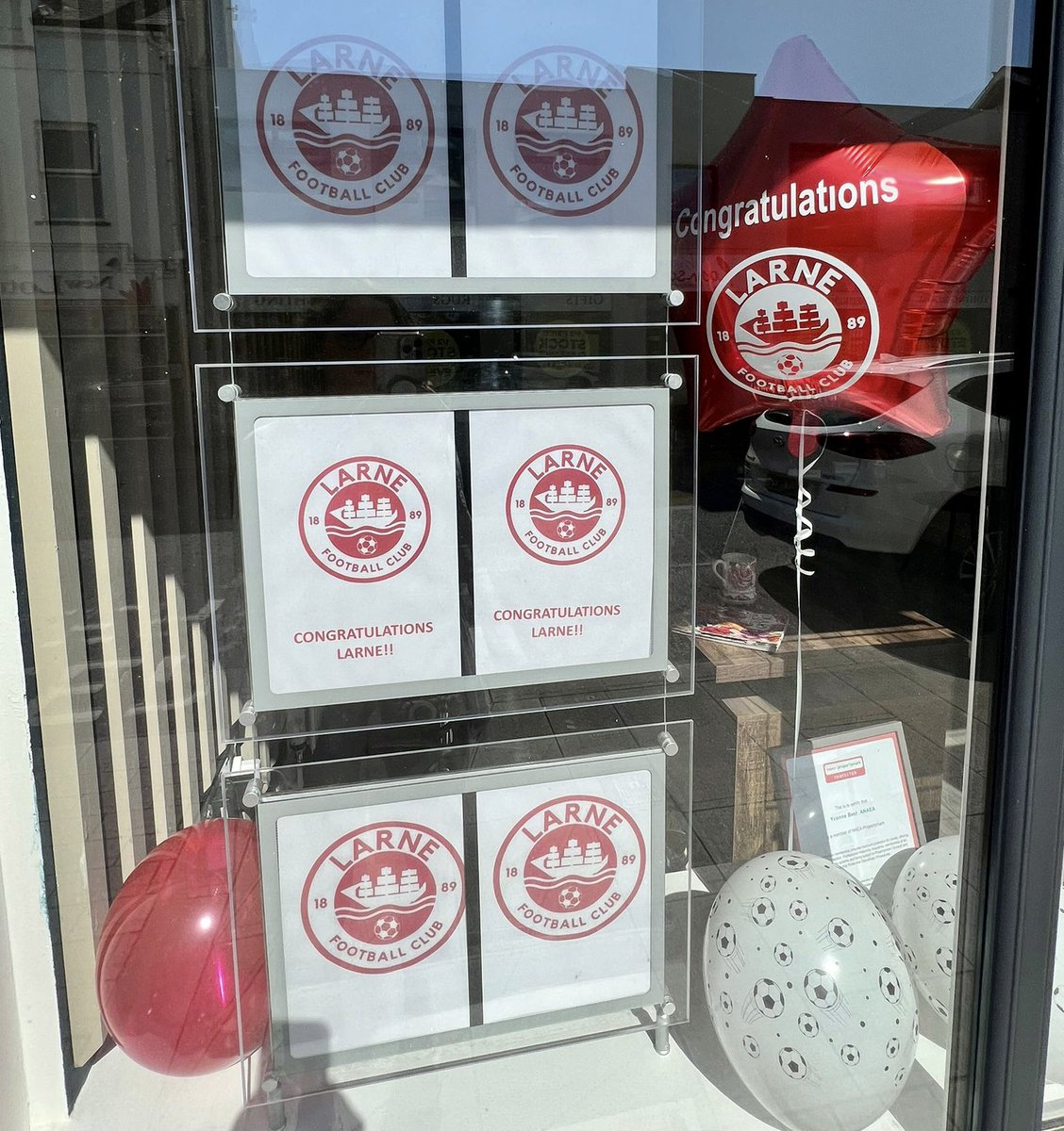 Congratulations to Larne Football Club 🙌
Enjoy the celebrations tonight 🎉🎉🎉🎉
#wearelarne 🎈🎈🎈