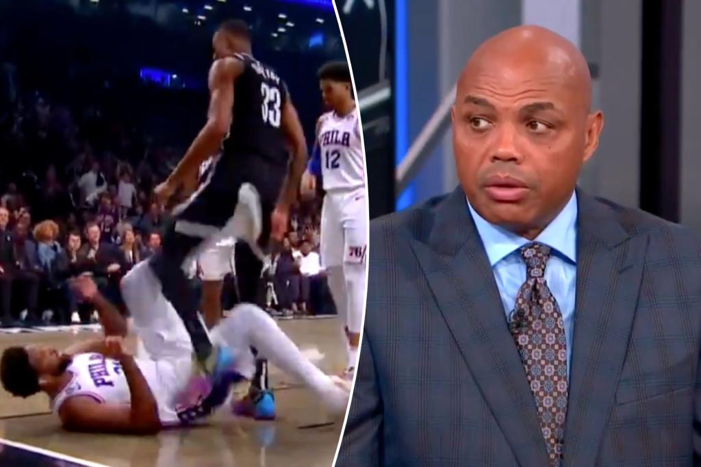 Twheater2's tweet photo. Charles Barkley, Shaq think Joel Embiid’s groin kick was ‘worse than Draymond’ https://t.co/rVN2sLFWMJ https://t.co/MYre4fzpWn
