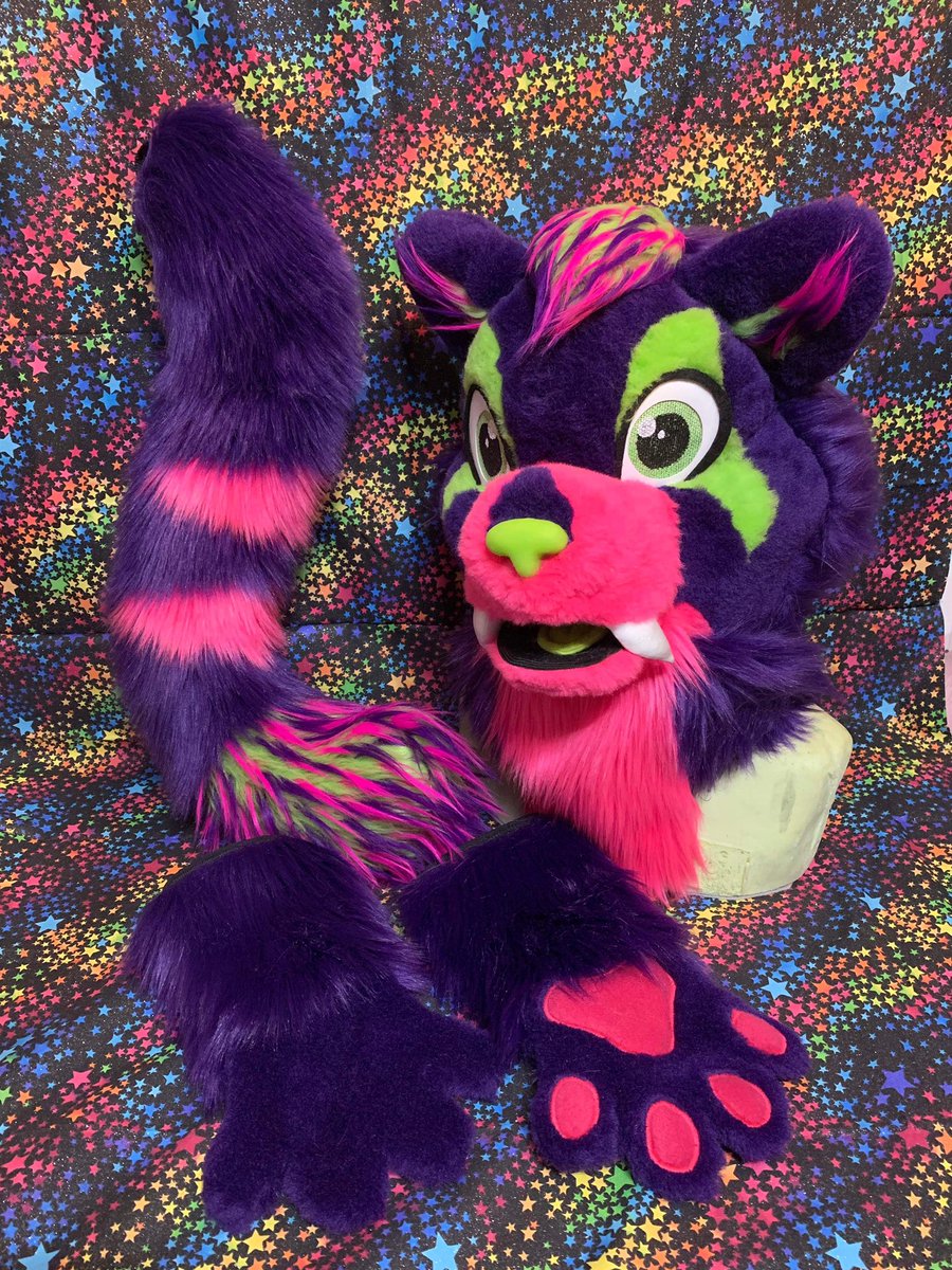 broadwaydutchie's tweet photo. For Sale! Premade Saber Tooth Cat Mini Partial fursuit! 

Read the listing description carefully! There is a minor imperfection around one of the eyes but it will not impact the wearability of the fursuit head! 

https://t.co/90JX5FIgmj https://t.co/vPbMkM4oqs