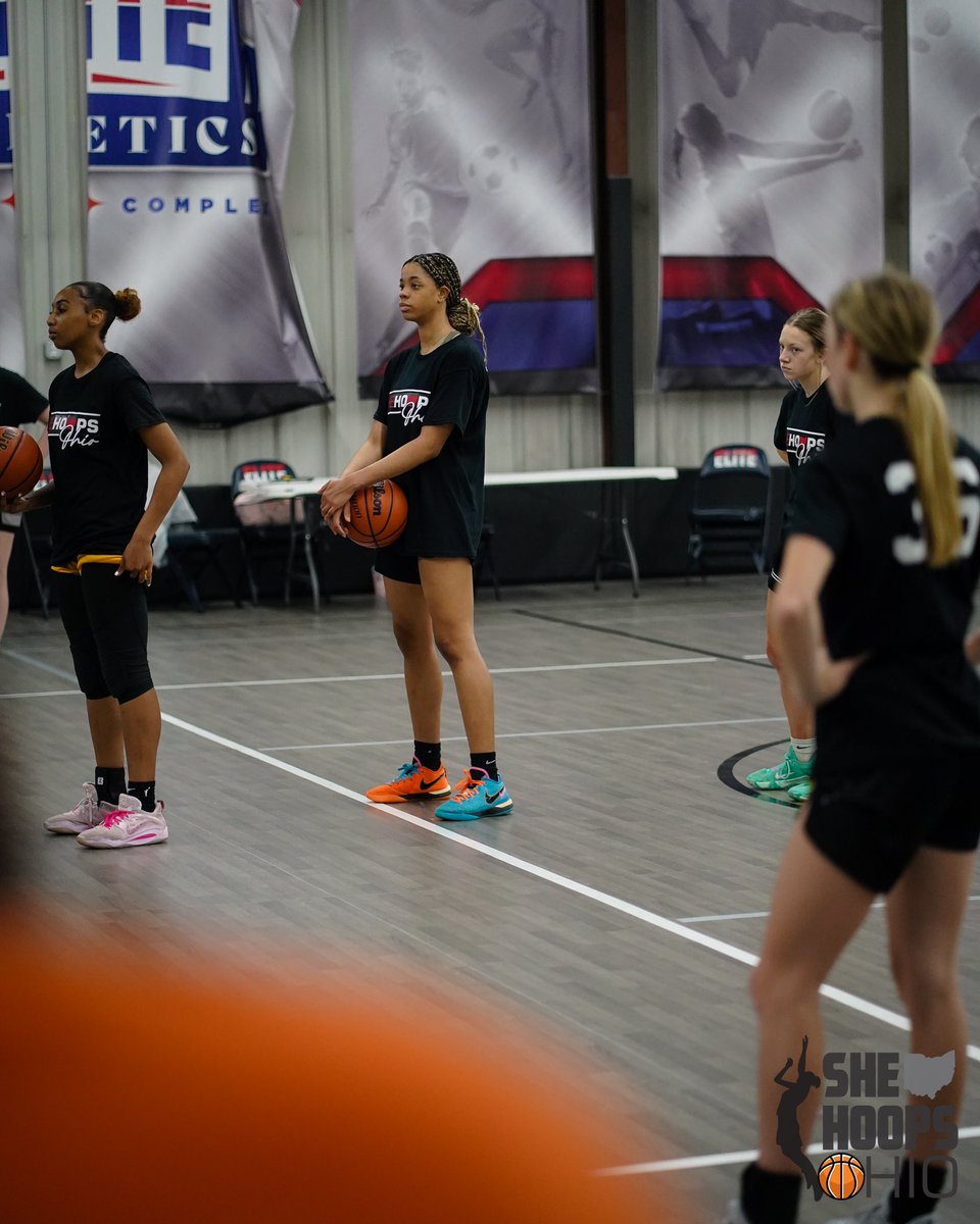 SheHoopsBball's tweet photo. #SheHoopsOhio https://t.co/GOQVqYw2TV