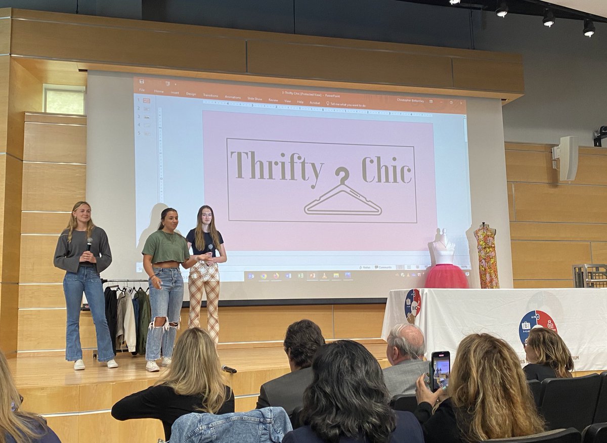 CMcCoid's tweet image. The @PtBoroSchools teams did an amazing job presenting their business pitches to the judges @OceanEdu Sink or Swim competition! #PantherPath #authenticlearning @AdamAngelozzi