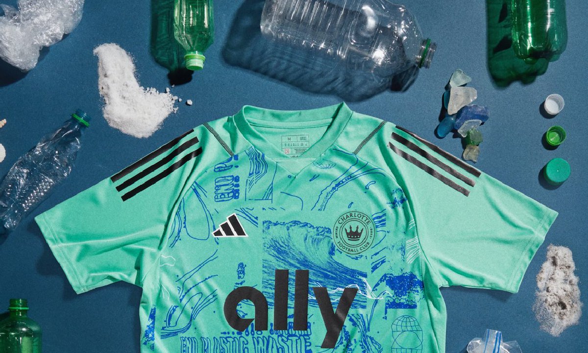 BeyondSport's tweet photo. In this week's bulletin: @EASPORTS unveils initiative to grow community football, @LUX_SA challenge media to #changetheangle on women athletes & @MLSworks celebrate #EarthDay w/6th Greener Goals Week of Service
+ new @the_LTA Foundation grants £1.5M
📰: https://t.co/YQZNH0jzWP https://t.co/O1Lt1UPHc0