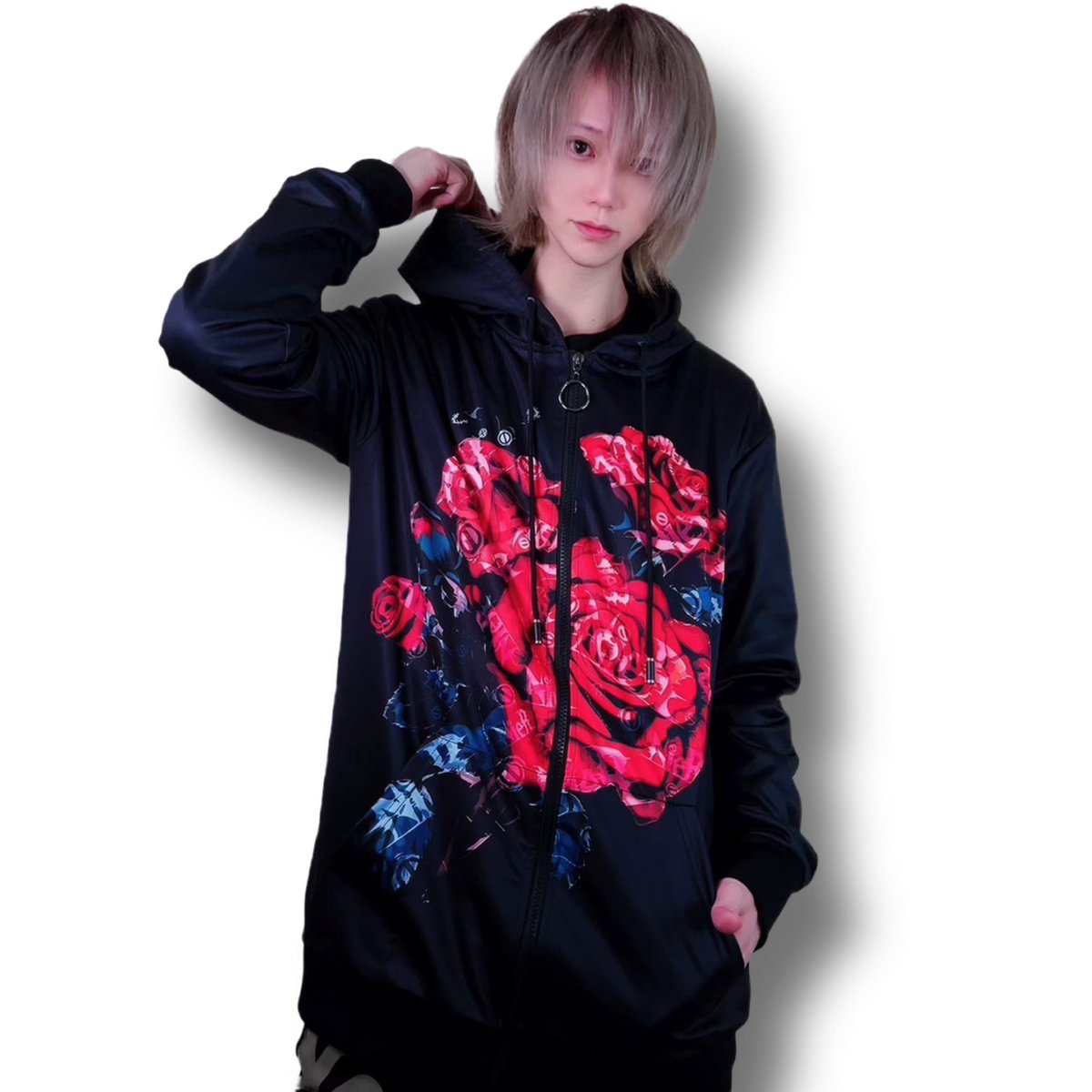 NieR_tokyo's tweet photo. 🎁本日〆切プレゼント企画🎁

当店オリジナルZIP OUTERを

🎁3名様にプレゼント🎁

ユニセックスアイテムです🐰

◼応募方法
フォロー(@NieR_tokyo) &amp; RT
◼締切〆  本日24時

※鍵垢の方も対象内です。

是非ご参加ください🙇‍♂️🙇‍♀️ https://t.co/uNwItBUnaV