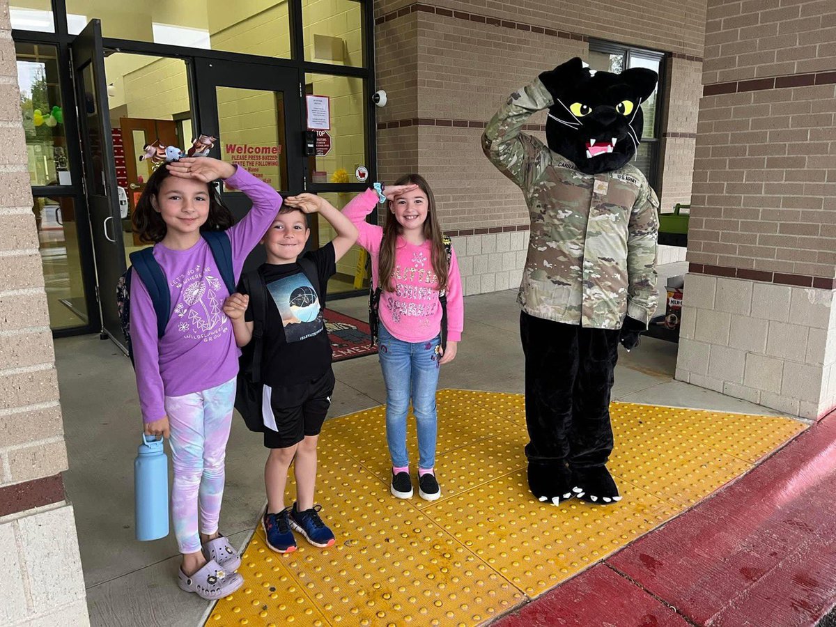 Stagecoach Elem tweet media