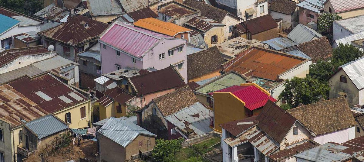AFD_France's tweet photo. Depuis 2016, nous soutenons la facilité CICLIA avec @EU_Partnerships et le @SECO_CH🤝
🎯Son objectif : accompagner les #villes en #Afrique dans l'élaboration de projets pour lutter contre le #ChangementClimatique.
En savoir +➡️ https://t.co/UlzRrxY2dh
#AFDxUE https://t.co/GUQ3Vhir60