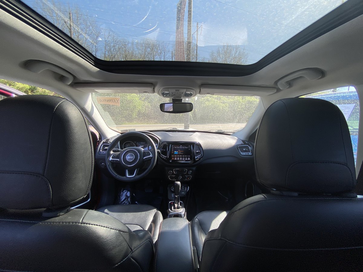 ColonialHyunda1's tweet photo. Stop by Colonial to see this 2018 Jeep Compass Limited 4x4 SUV and take a test drive!

Details: https://t.co/0Hcp14DeFQ...

#ColonialHyundai #Hyundai #FastEasyBetter #downingtown #downingtownpa #Jeep #usedcar https://t.co/SStE4Pksk8