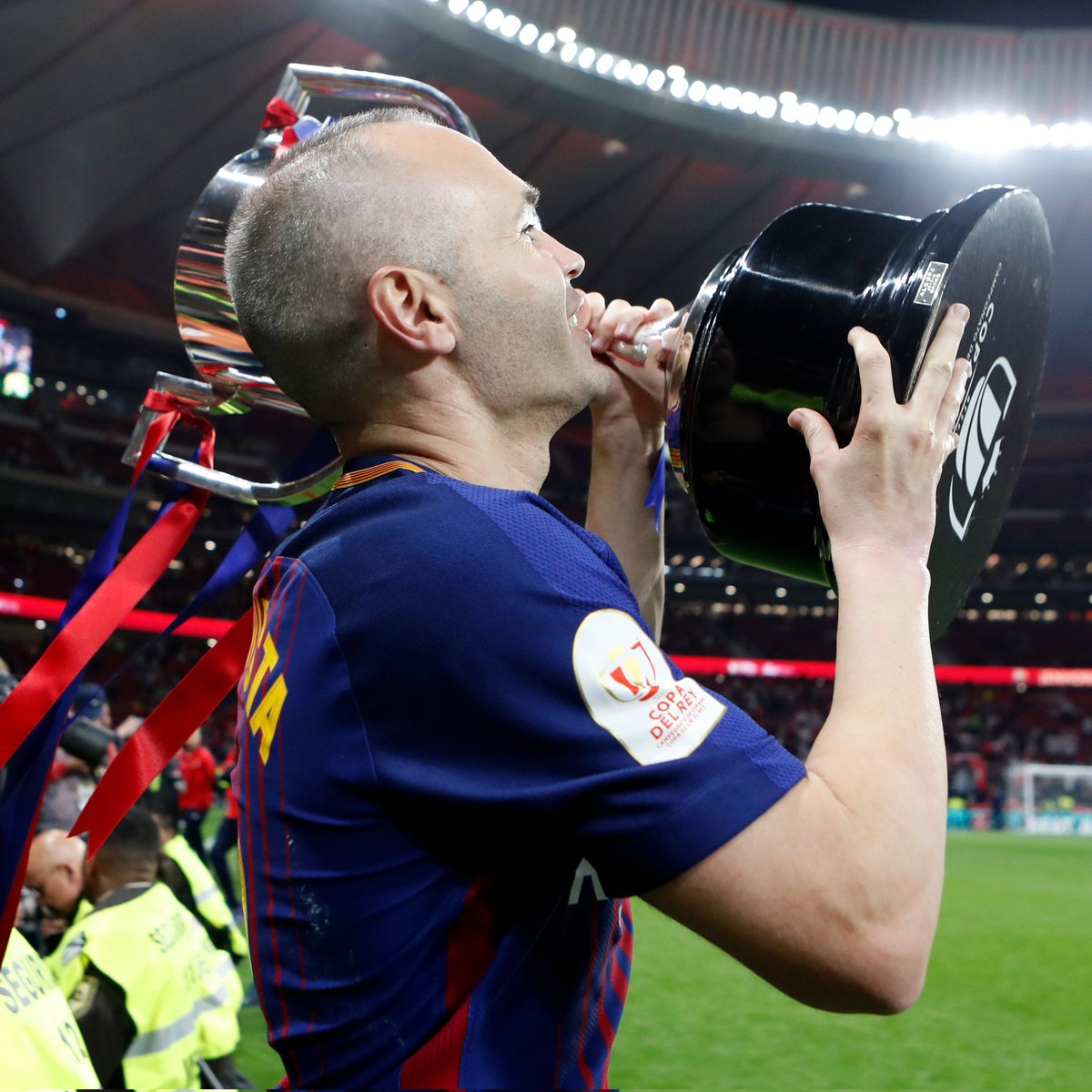 Football Moments That Go Hard (@iconicfutboi) on Twitter photo 