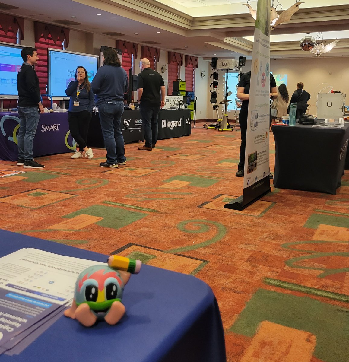 OTIS4educators's tweet photo. We are enjoying our time at the last stop of the #EdtechRoadshow2023 in Easton, PA! The fun doesn't stop there, as we have fabulous presentations from @MatthewXJoseph, @Tara_Desiderio, @Stefanowicz135, and @RavesiWeinstein! Can you spot OTIS? #wheresOTIS @RobATEQ https://t.co/WCJ1yJ6VJG