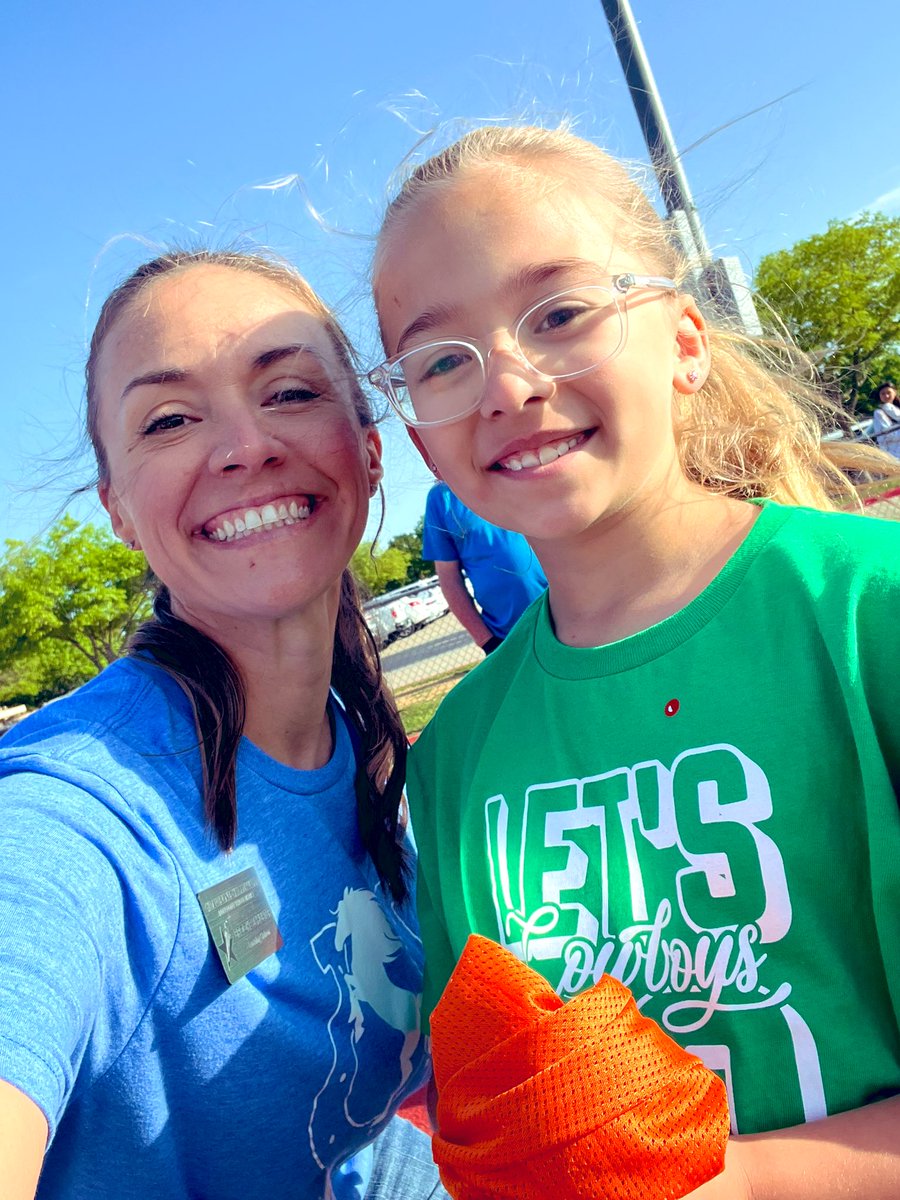 Brooke Schuster tweet media