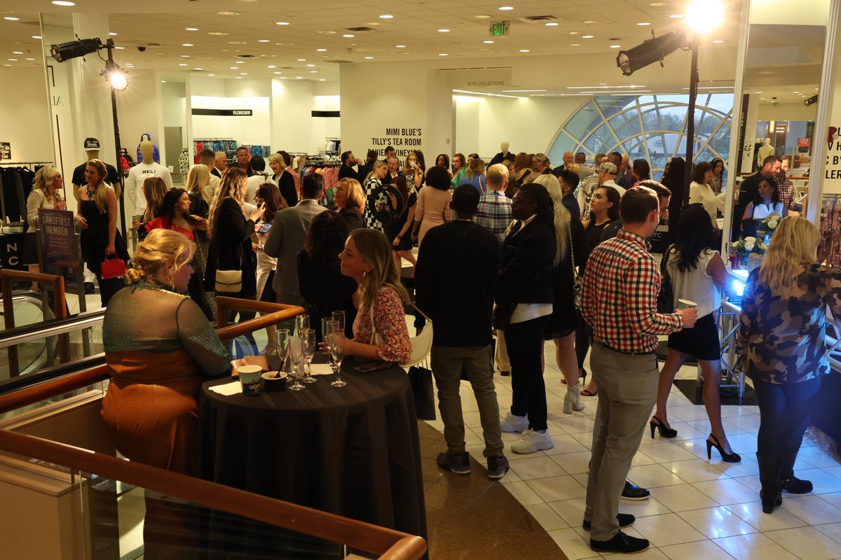 IMS's tweet photo. #500Fashion ready!
Last night we joined @ShopFashionMall and Saks Fifth Avenue to celebrate the upcoming Month of May and to make sure we're ready to rock our checkered and racing-themed gear every Friday in May.
#IsItMayYet? | #IndyWings https://t.co/zC3E9jFVZi