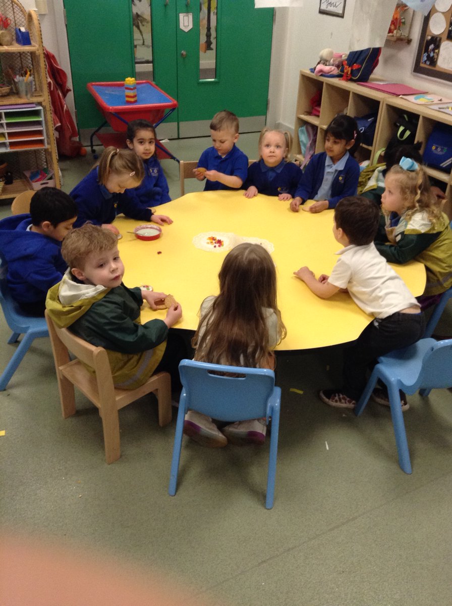 Mrs Challinor tweet media