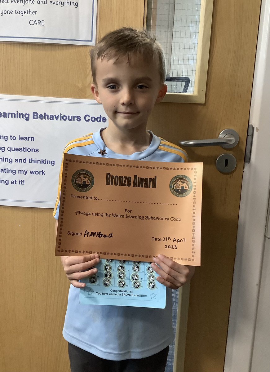 walesprimary's tweet photo. Well done to this child on achieving their bronze award. Brilliant! 👏
#walescode https://t.co/unUysj1I8j