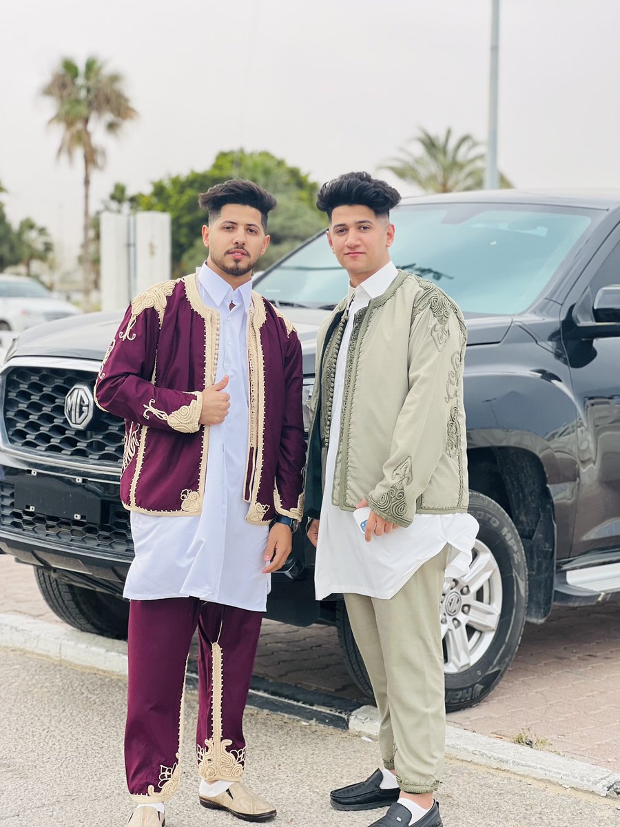 kseirat's tweet photo. العيد الجاي كان سخر ربي 
نبي نشري منظار بروحي 🤐

كل سنه وانتم بخير يارب🙏 https://t.co/wPe8CcRUnJ