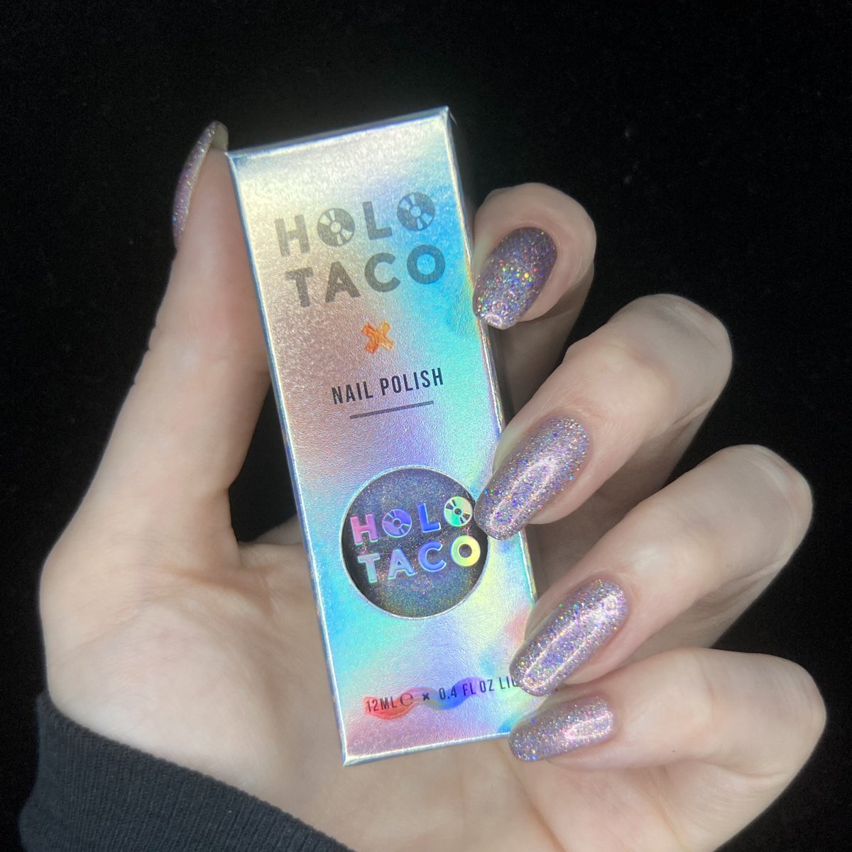 holocombo's tweet photo. Continuing our regal #holotacocombo experiments with Toe Beans topped by Menchie The Cat 😻✨ @holotaco @nailogical #holoroyalty #royaltycollection #gifted https://t.co/od5Qw3Ef4N