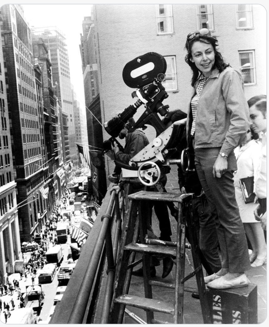 Happy 91st birthday to Elaine May, seen here shooting A New Leaf. 