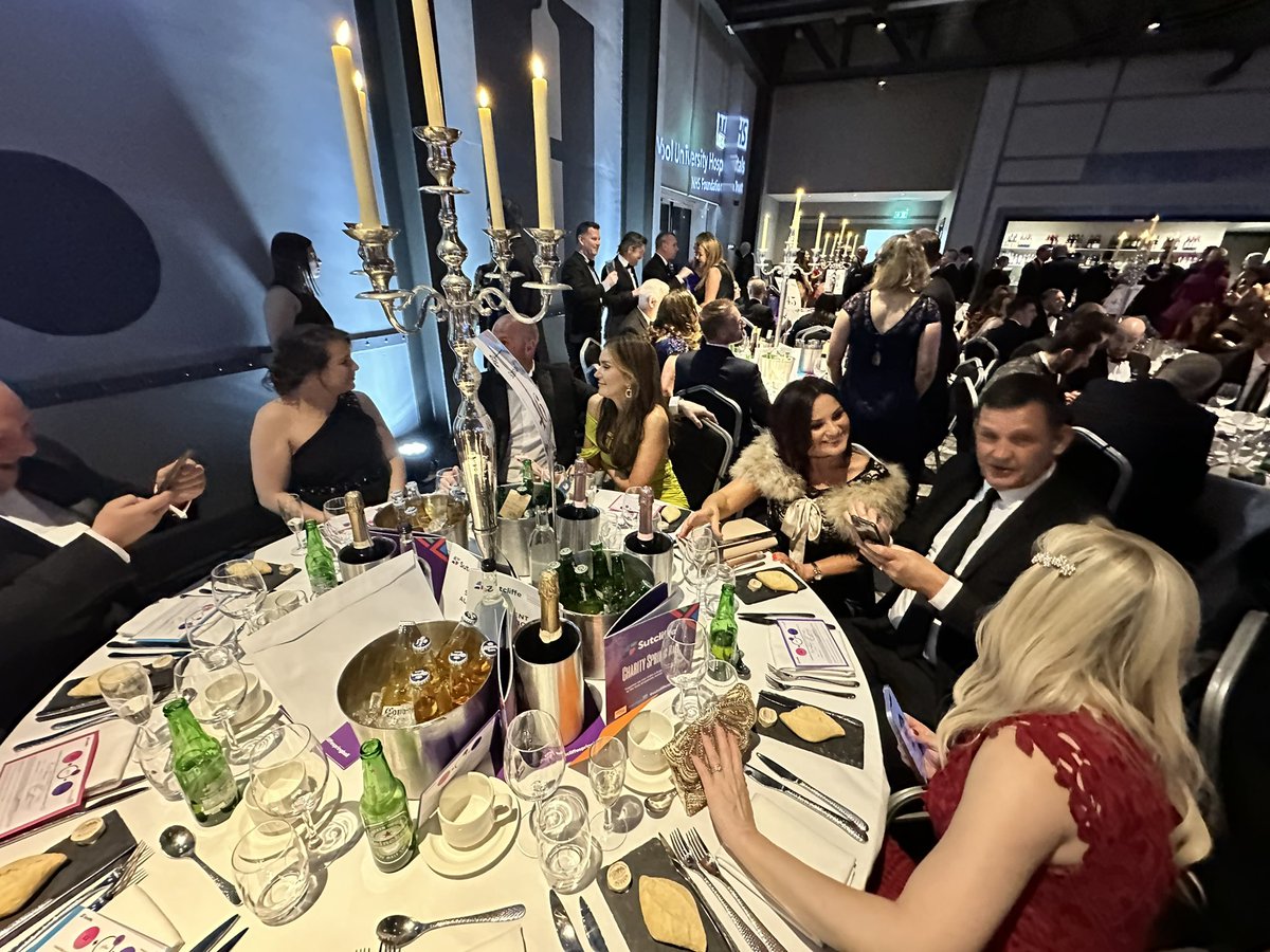 starshipgroupuk's tweet photo. Team Starship out in force supporting @LUHFTCharity at @Sutcliffe_1985 Spring Charity Ball #sutcliffespringball
#wearestarship https://t.co/mZOXd7Stas