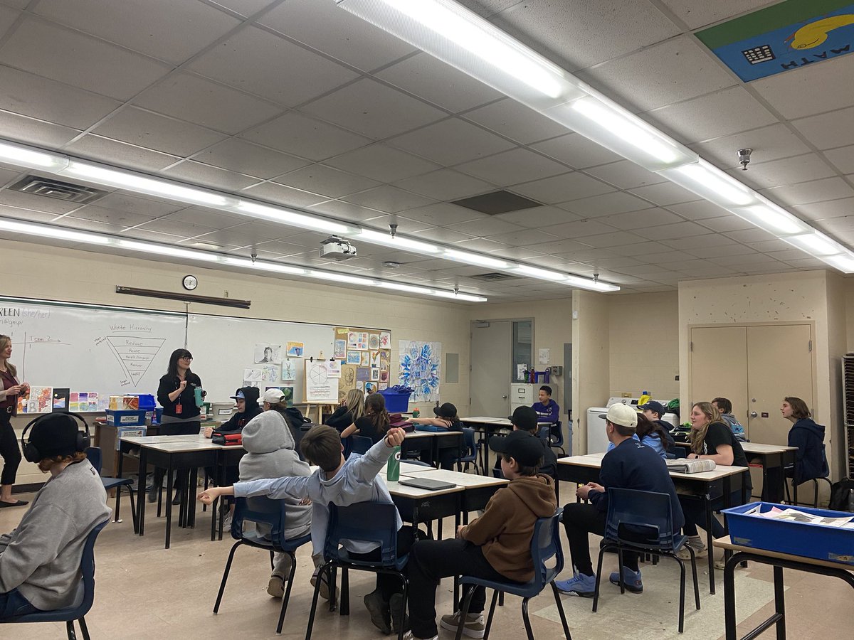 Lorelei Nicoll tweet media