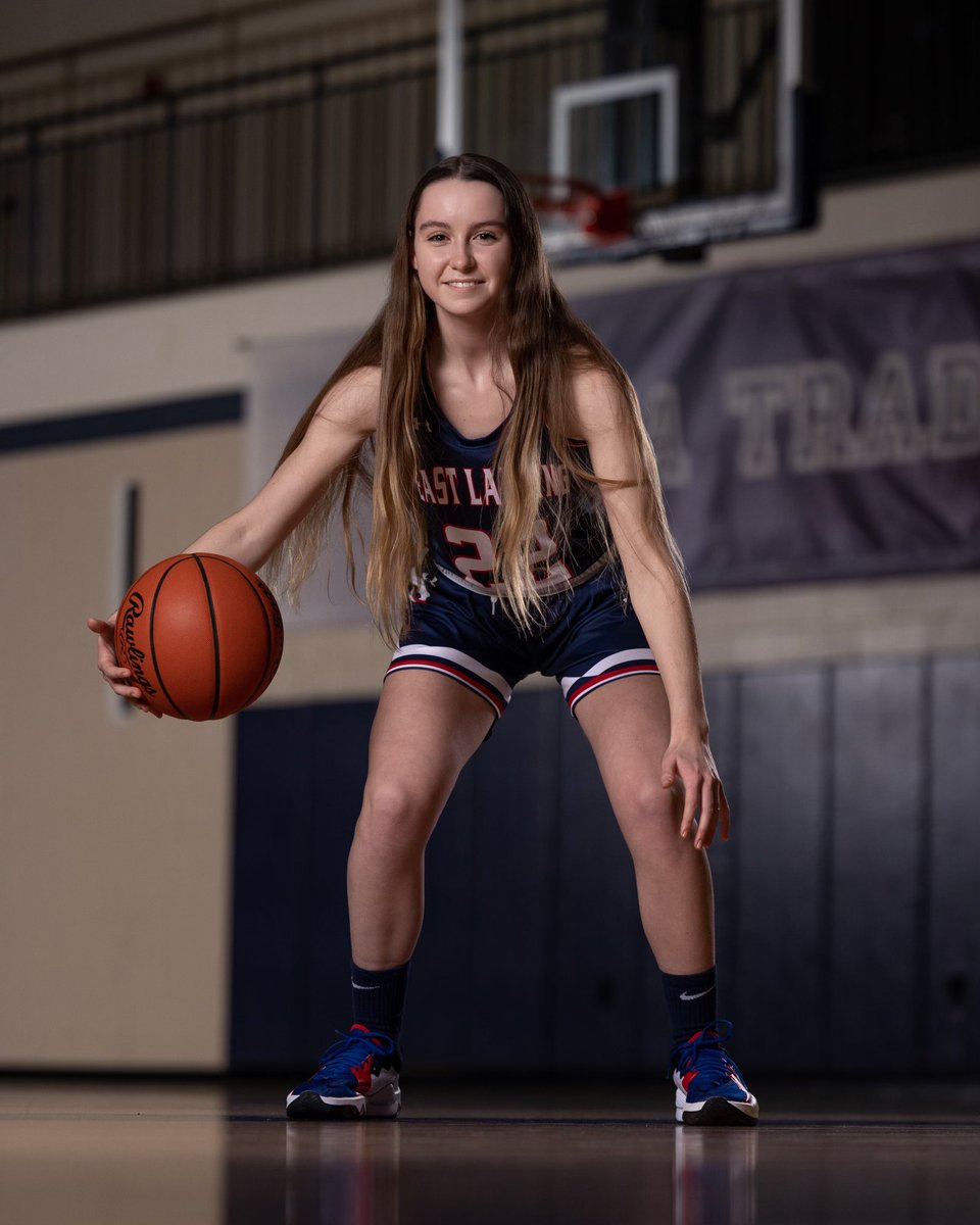 PLAYER SPOTLIGHT 
<a href="/anikajane1231/">Anika</a> 
#13
Position: G
East Lansing ‘24
GPA: 4.01
2 sport athlete (track/field) 
‘22 D1 Regional Champs 
Anika wants to study Environmental Engineering in college.