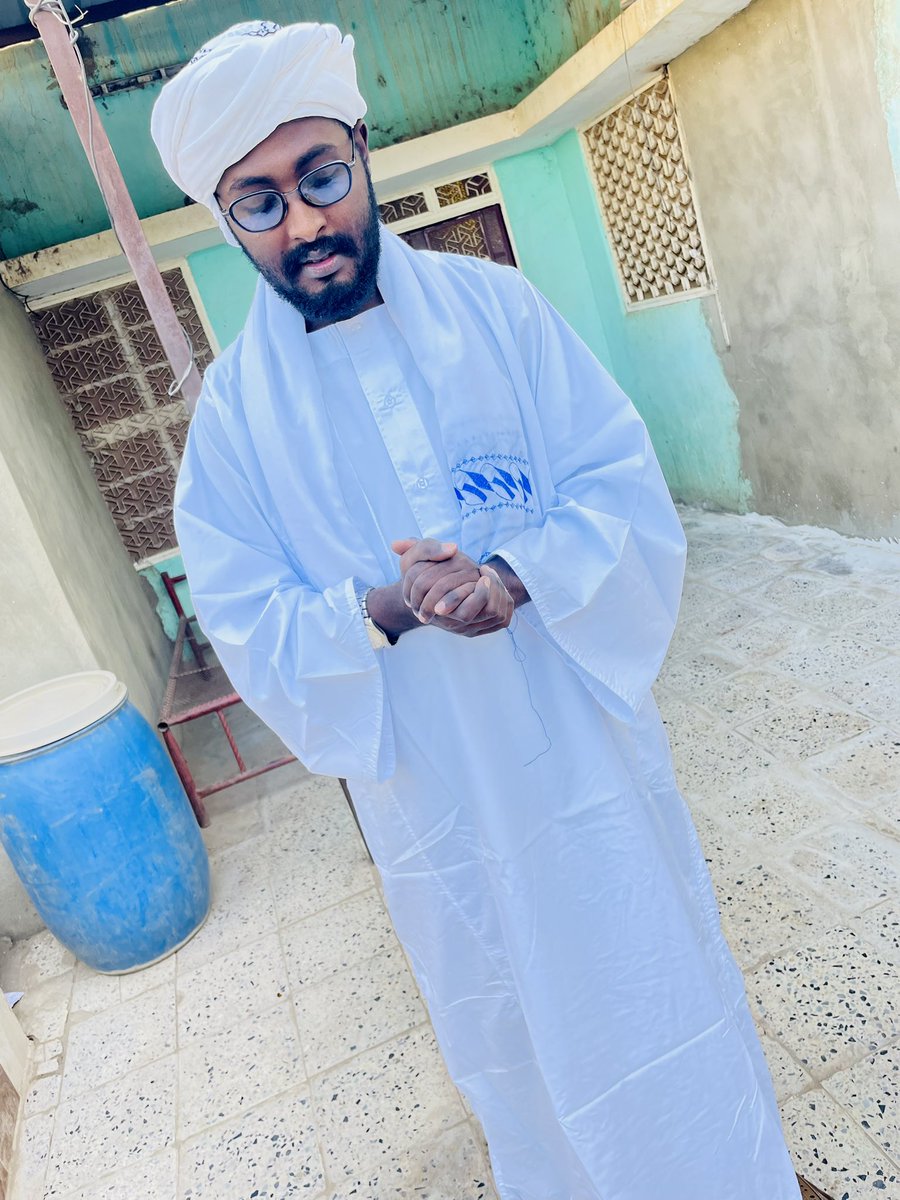 MoAbeedi's tweet photo. عيد سعيد وبارك الله في جميع أيامكم وأعاده علينا و #الوطن آمن ومطمئن        #السودان https://t.co/URKefsiXLd
