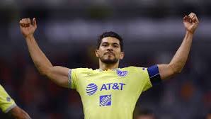 crh_oficial's tweet photo. .@HenryMartinM listo para enfrentar a Pumas, va de titular @FOXSportsMX https://t.co/ZIVRAymLNb