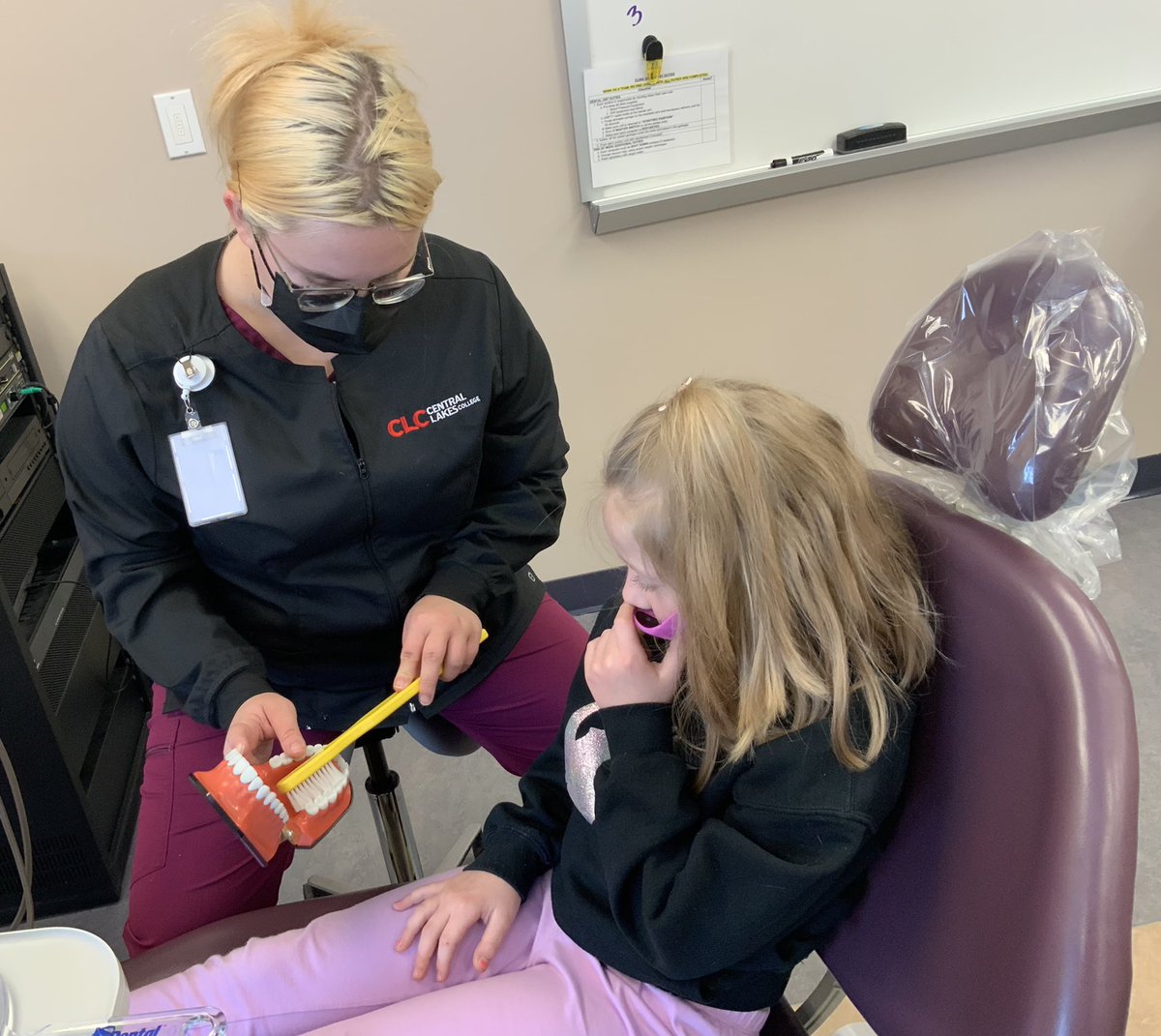 clcmnedu's tweet photo. Dental Assisting students, along with area dentists, hosted Give Kids a Smile Day today! It provided free dental care to underserved children.
#clccares #dentalassisting #dentalassistant #dentistoffice #givekidsasmile https://t.co/DSvIjTPJ3j